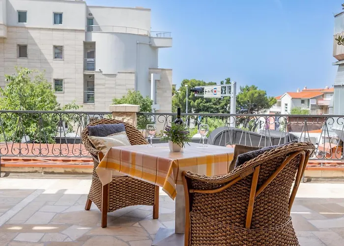 For 5 Appartement *