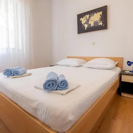 For 5 Appartement *